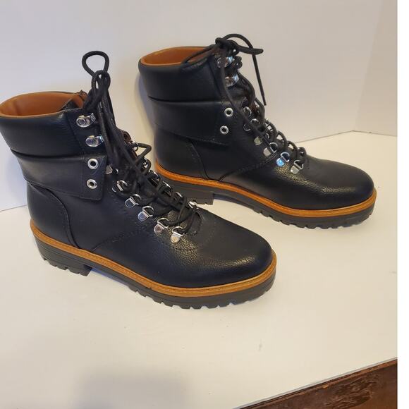 Indigo Rd. Woman's Combat boots Black Tan accents New Size 10 - Picture 3 of 9